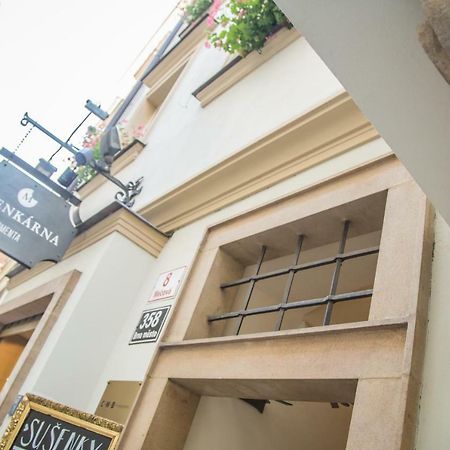 President Boutique Apartment Brno Bagian luar foto
